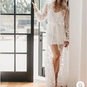 Le Rose ADELE BRIDAL LACE MAXI ROBE - INCLUDES SLIP size XS/S